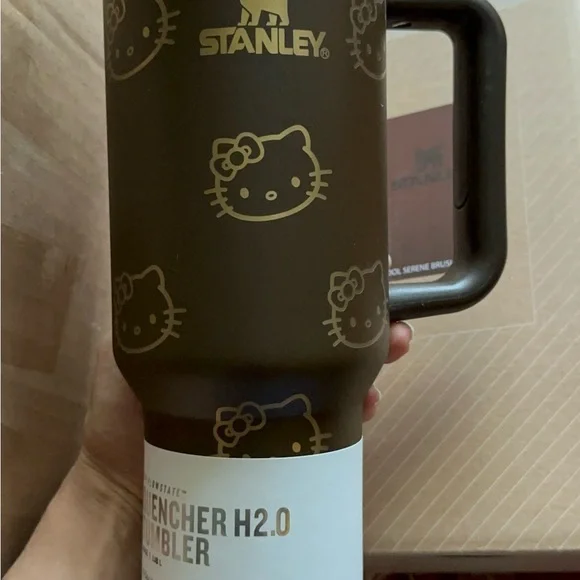 Stanley Gray and Light Gray Tumblers - Picture 6 of 7